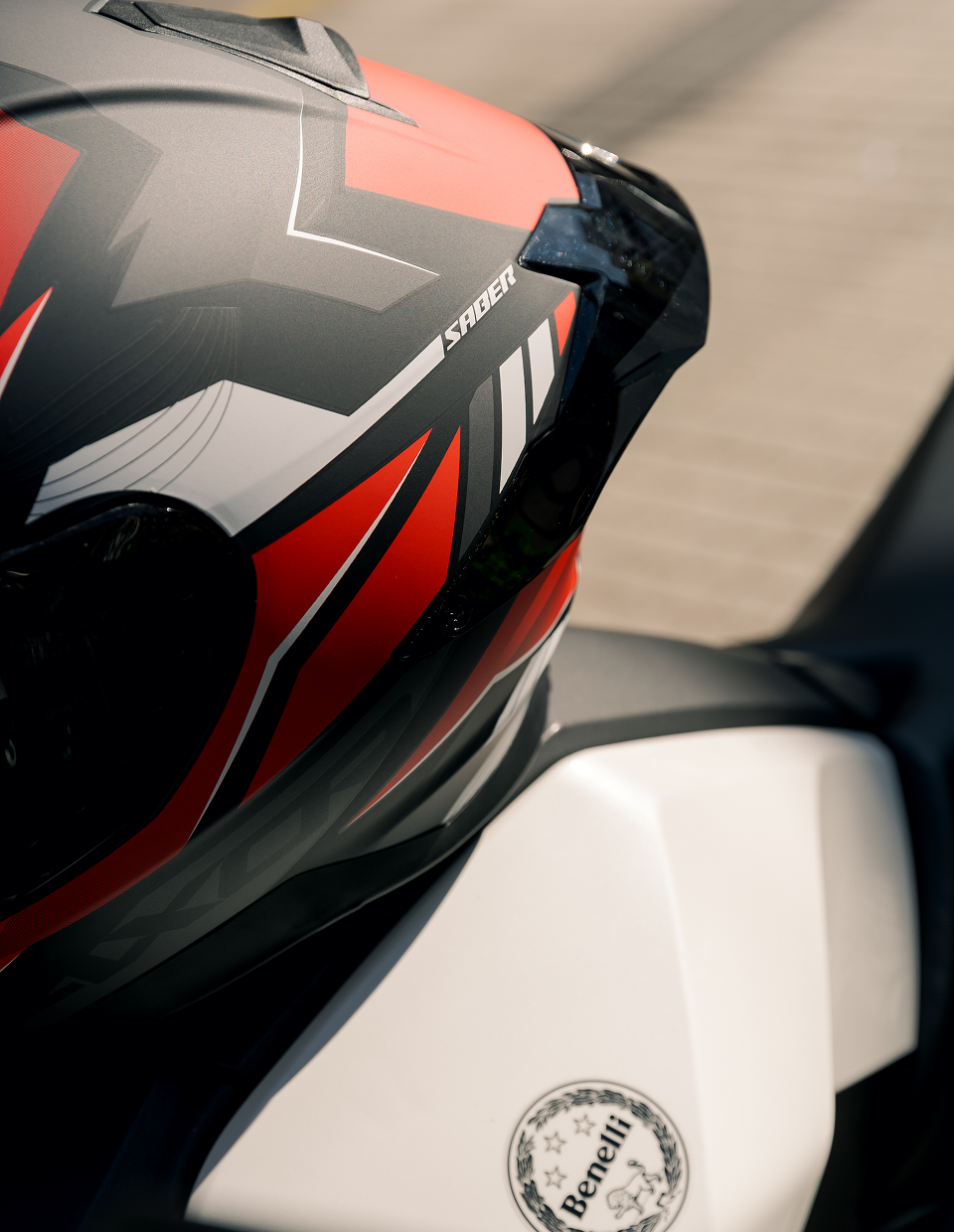 Axor cascos 3